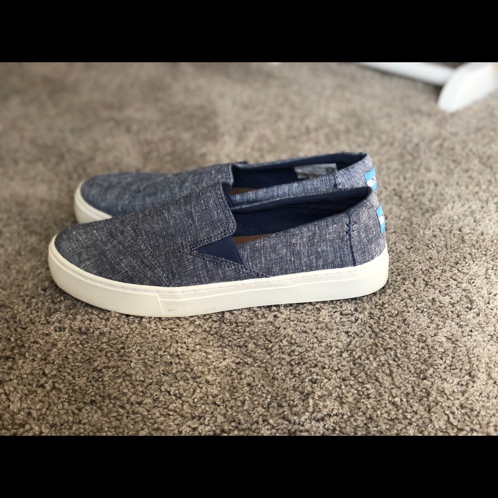 Denim TOMS size 8
